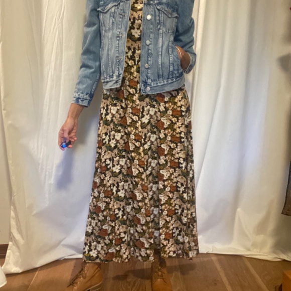 Fall floral cottagecore fitted but long dress with Flow - Picture 6 of 7